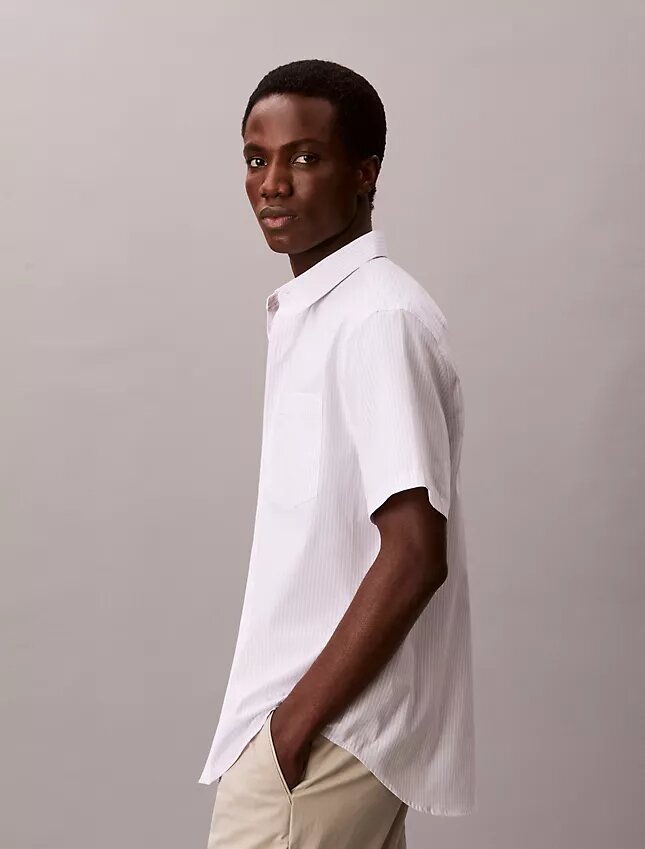 Camicia button-down in cotone Cotton Stretch a righe sottili Camicia button-down in cotone Cotton Stretch a righe sottili