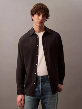 Camicia button-down in misto lana dal taglio morbido