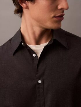 Camicia button-down in misto lana dal taglio morbido