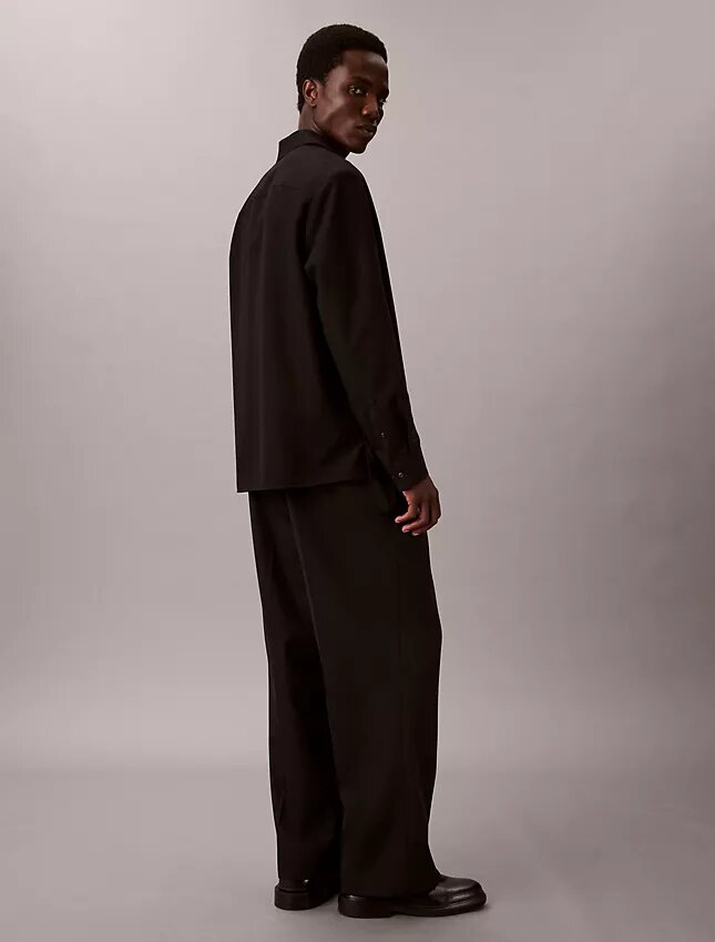 Camicia button-down in misto lana dal taglio morbido Camicia button-down in misto lana dal taglio morbido