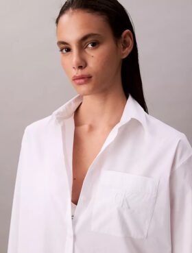 Camicia button-down in popeline dal taglio morbido