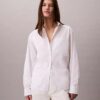 Camicia button-down in popeline di cotone dal taglio morbido Camicia button-down in popeline di cotone dal taglio morbido