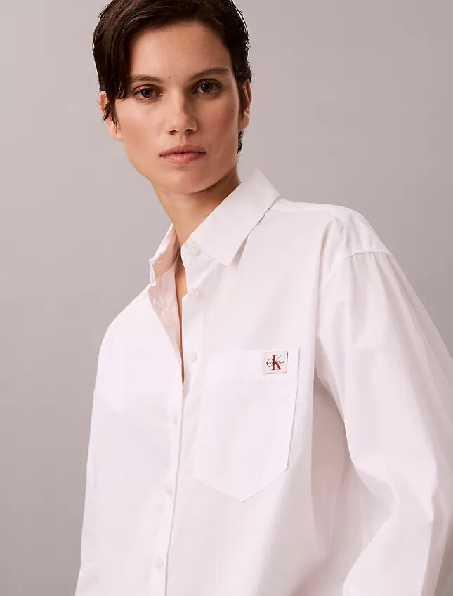 Camicia button-down in popeline di cotone dal taglio morbido Camicia button-down in popeline di cotone dal taglio morbido