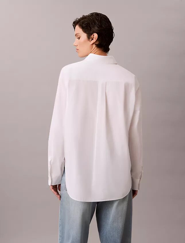 Camicia button-down in popeline di cotone dal taglio morbido Camicia button-down in popeline di cotone dal taglio morbido