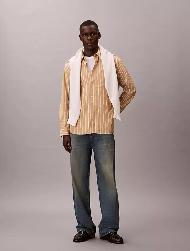 Camicia button-down in popeline lavato a righe Camicia button-down in popeline lavato a righe