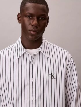 Camicia button-down in popeline lavato a righe