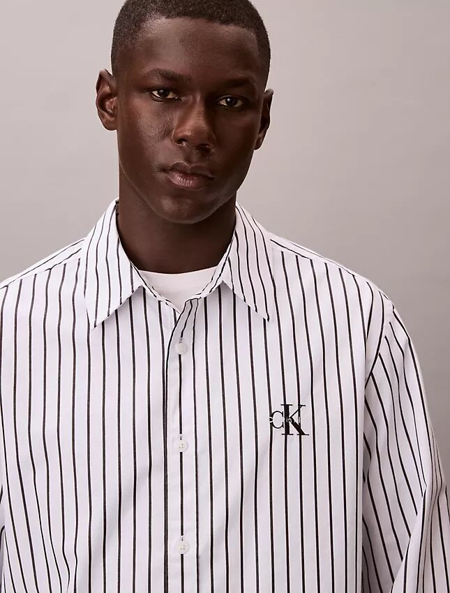Camicia button-down in popeline lavato a righe Camicia button-down in popeline lavato a righe