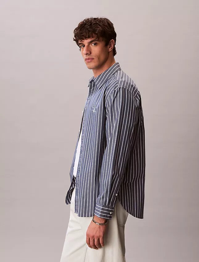 Camicia button-down in popeline lavato a righe Camicia button-down in popeline lavato a righe