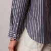 Camicia button-down in popeline lavato a righe Camicia button-down in popeline lavato a righe