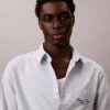 Camicia button-down in tessuto Oxford lavato con logo Camicia button-down in tessuto Oxford lavato con logo