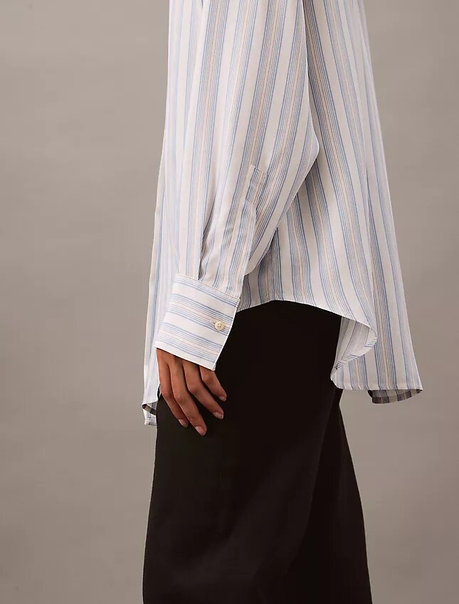 Camicia button-down in viscosa dal taglio morbido Camicia button-down in viscosa dal taglio morbido