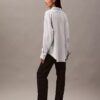 Camicia button-down in viscosa dal taglio morbido Camicia button-down in viscosa dal taglio morbido