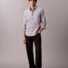 Camicia classica a righe in tessuto Oxford con bottoni Camicia classica a righe in tessuto Oxford con bottoni