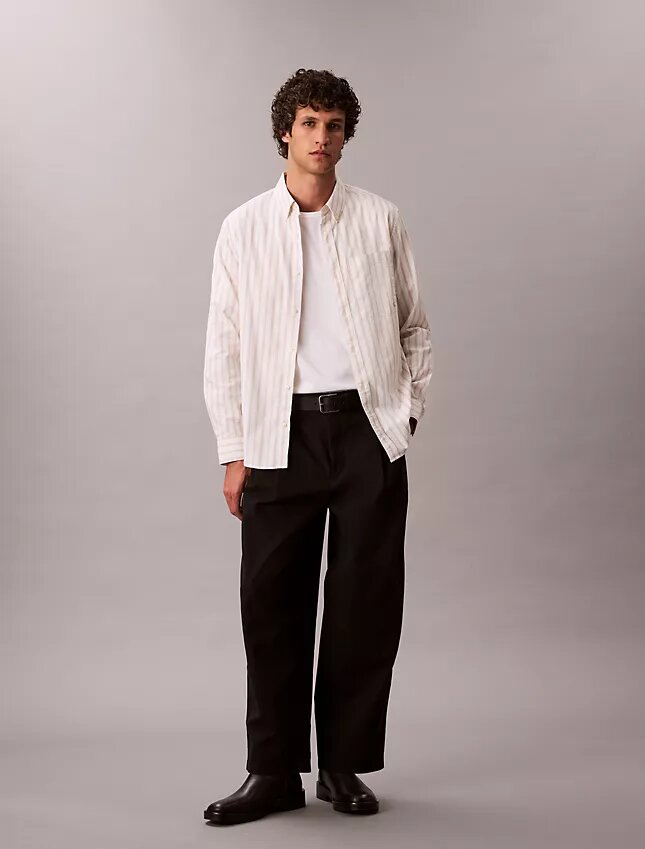 Camicia classica button-down a righe in tessuto Oxford Camicia classica button-down a righe in tessuto Oxford