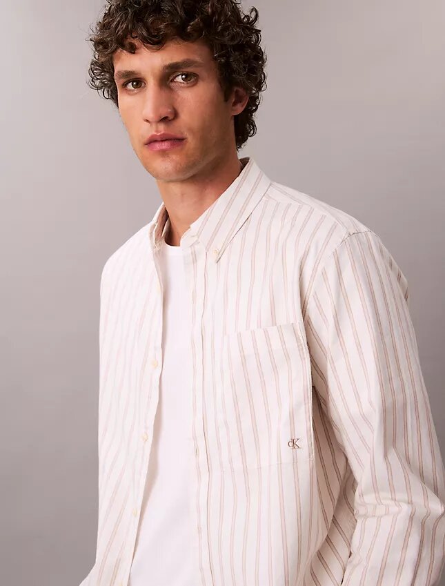 Camicia classica button-down a righe in tessuto Oxford Camicia classica button-down a righe in tessuto Oxford