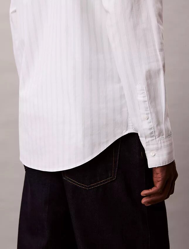 Camicia classica button-down a righe in tessuto Oxford Camicia classica button-down a righe in tessuto Oxford