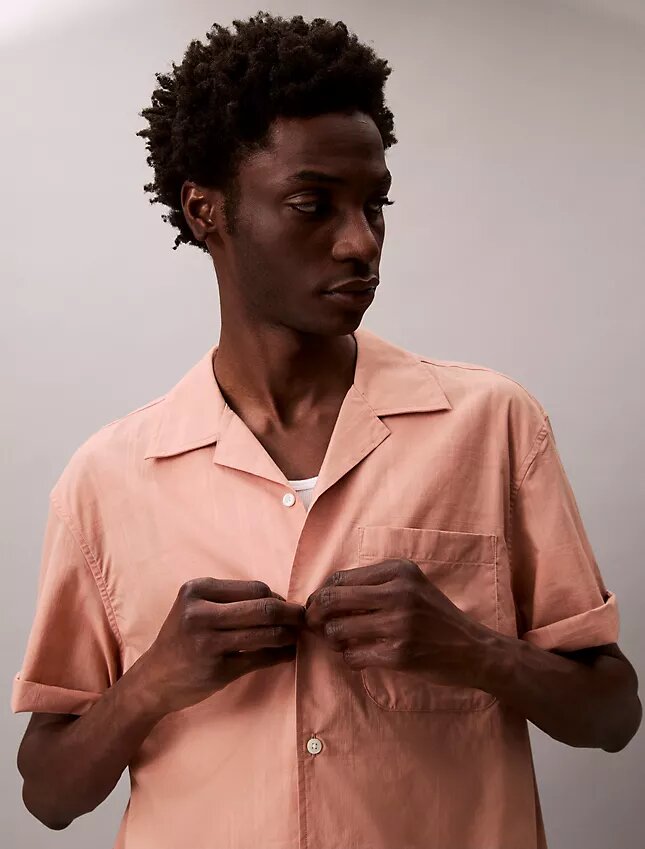 Camicia classica button-down a righe in tessuto Oxford Camicia classica button-down a righe in tessuto Oxford