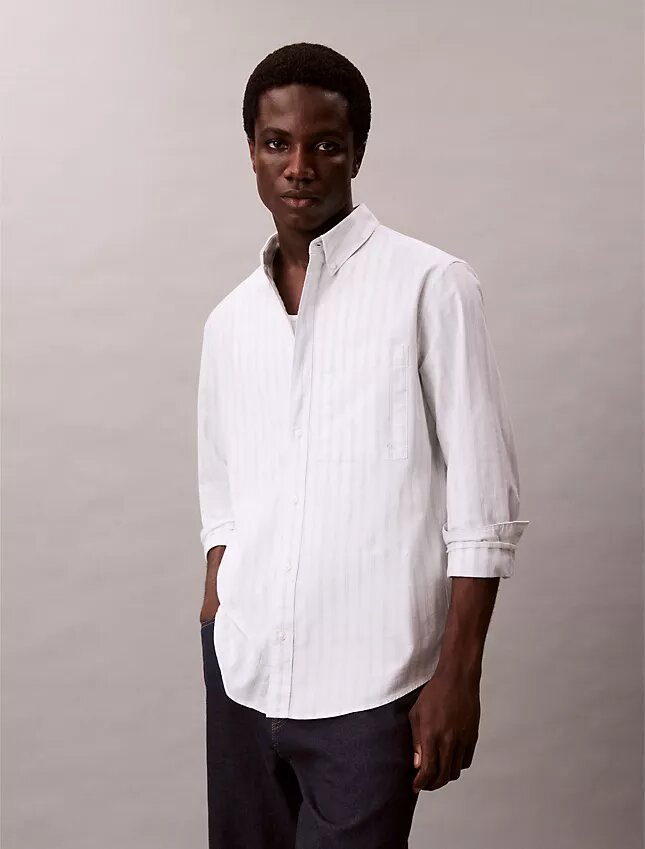 Camicia classica button-down a righe in tessuto Oxford Camicia classica button-down a righe in tessuto Oxford