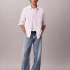 Camicia classica button-down in cotone elasticizzato a righe Camicia classica button-down in cotone elasticizzato a righe