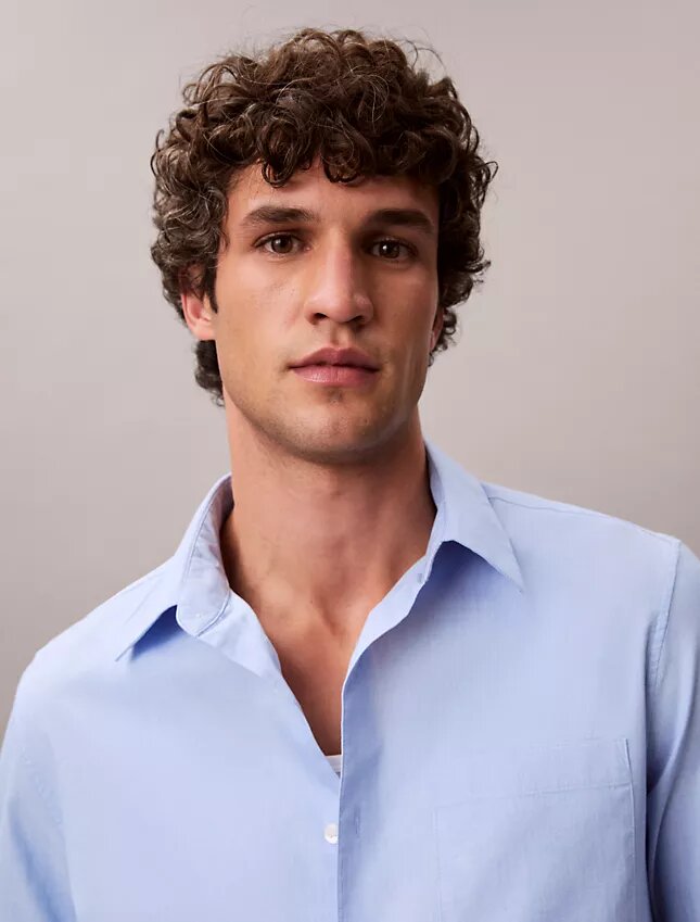 Camicia classica button-down in popeline lavato Camicia classica button-down in popeline lavato