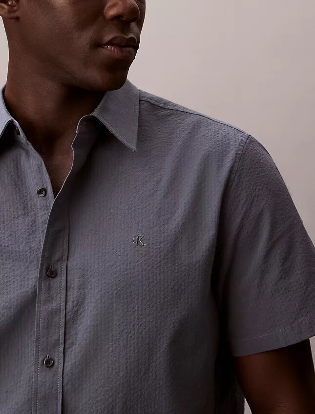 Camicia classica button-down in seersucker Camicia classica button-down in seersucker