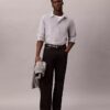 Camicia classica button-down in seersucker a righe tinto in filo Camicia classica button-down in seersucker a righe tinto in filo
