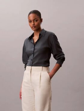 Camicia classica button-down in voile