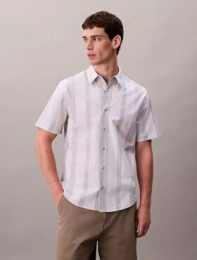 Camicia classica elasticizzata a righe tinte in filo