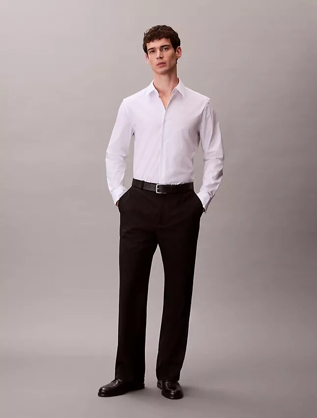 Camicia classica elasticizzata con colletto button-down Camicia classica elasticizzata con colletto button-down