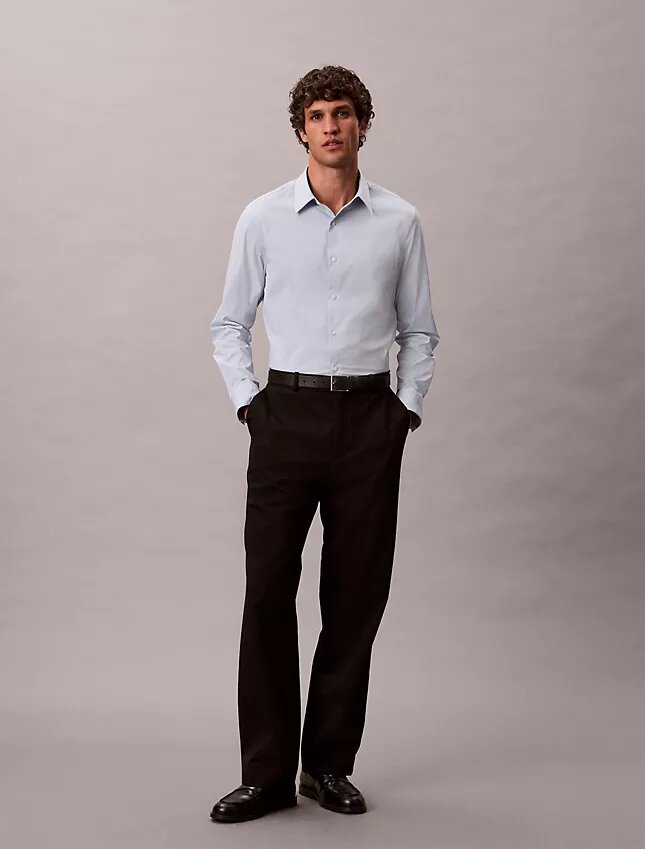 Camicia classica elasticizzata con colletto button-down Camicia classica elasticizzata con colletto button-down
