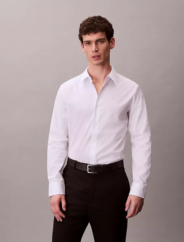 Camicia classica elasticizzata con colletto button-down Camicia classica elasticizzata con colletto button-down