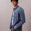 Camicia classica in Denim con bottoni Camicia classica in Denim con bottoni