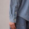 Camicia classica in Denim con bottoni Camicia classica in Denim con bottoni