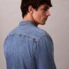 Camicia classica in Denim con bottoni Camicia classica in Denim con bottoni