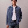 Camicia classica in Denim con bottoni Camicia classica in Denim con bottoni