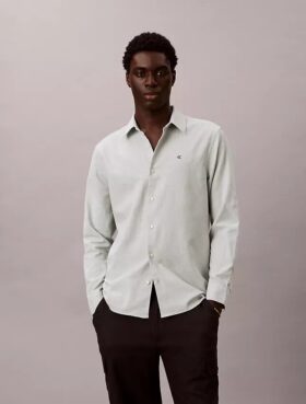 Camicia classica in lino e cotone con colletto button-down