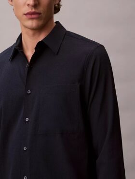 Camicia classica in seersucker tinta unita