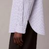 Camicia comoda a righe in cotone con bottoni Camicia comoda a righe in cotone con bottoni