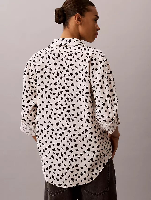 Camicia con bottoni e linguette in lyocell Camicia con bottoni e linguette in lyocell