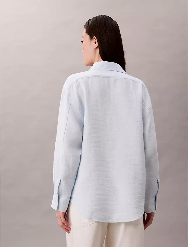 Camicia con linguette in doppia garza Camicia con linguette in doppia garza