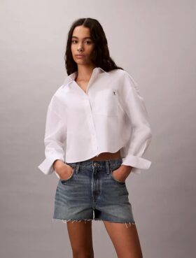 Camicia corta squadrata in popeline di cotone con bottoni