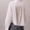 Camicia corta squadrata in popeline di cotone con bottoni Camicia corta squadrata in popeline di cotone con bottoni