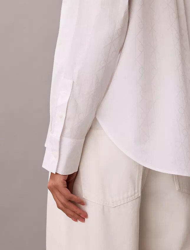 Camicia in popeline di cotone con logo jacquard Camicia in popeline di cotone con logo jacquard