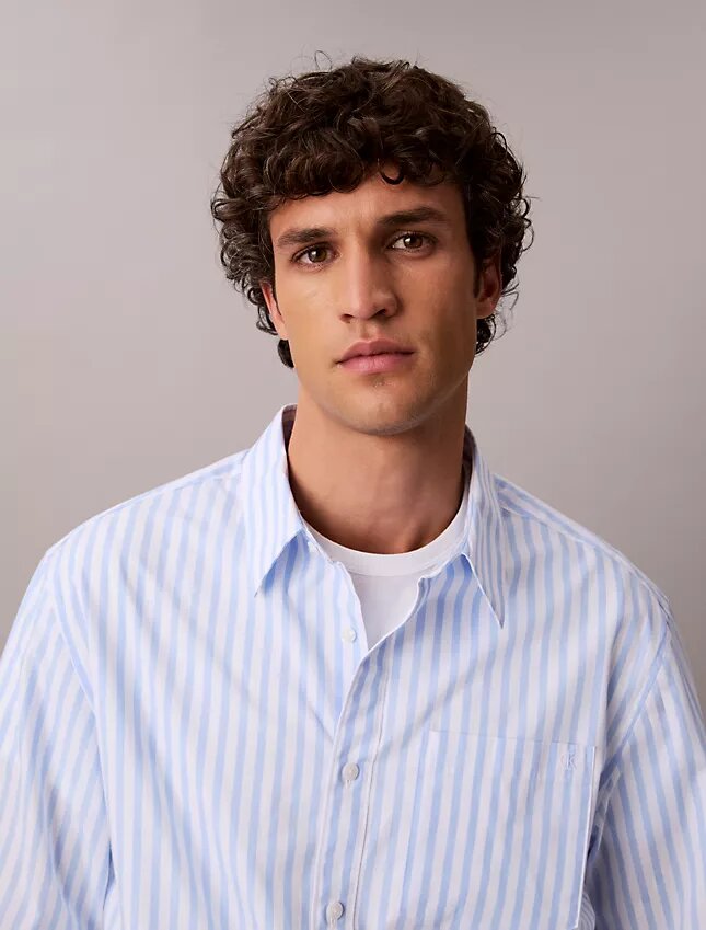 Camicia in popeline lavato a righe tinte in filo Camicia in popeline lavato a righe tinte in filo