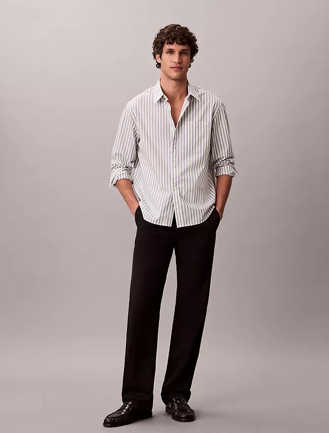 Camicia in popeline lavato a righe tinte in filo Camicia in popeline lavato a righe tinte in filo
