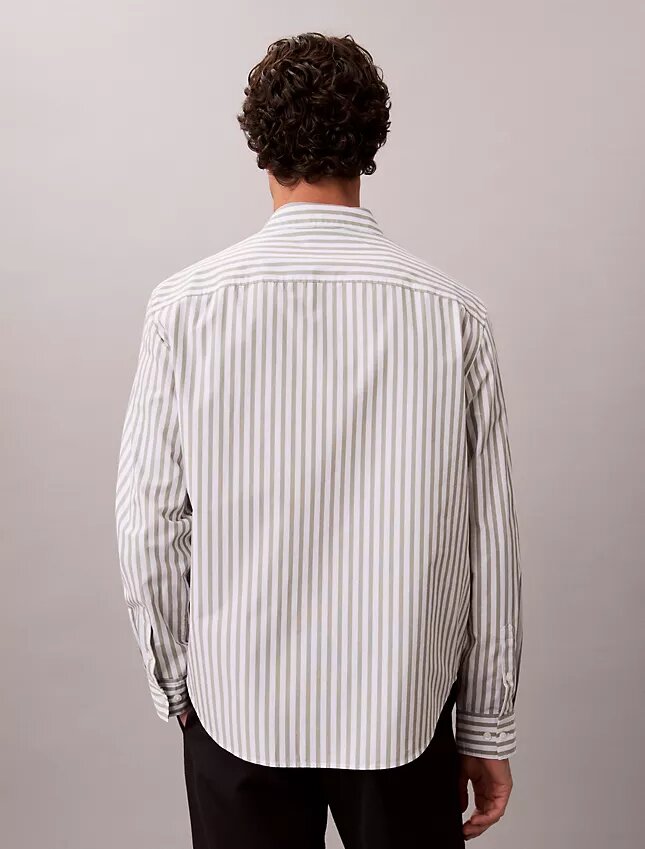 Camicia in popeline lavato a righe tinte in filo Camicia in popeline lavato a righe tinte in filo