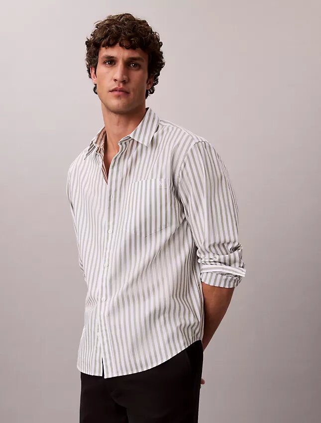 Camicia in popeline lavato a righe tinte in filo Camicia in popeline lavato a righe tinte in filo