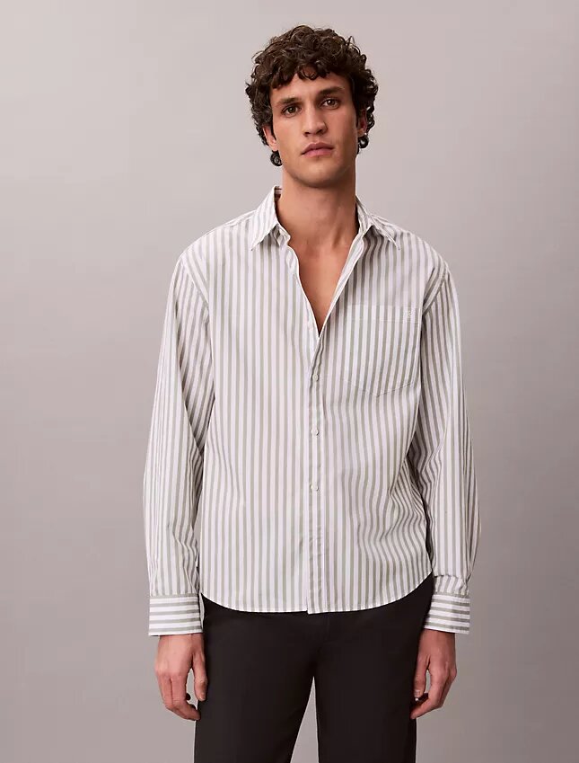 Camicia in popeline lavato a righe tinte in filo Camicia in popeline lavato a righe tinte in filo