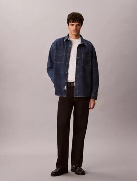 Camicia oversize in Denim con Monogram su tutta la superficie in stile anni ’90