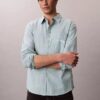 Camicia slim a righe con bottoni Camicia slim a righe con bottoni